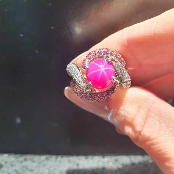 18ct Star Ruby Ring / Ruby and Diamond / White Go… - image 4