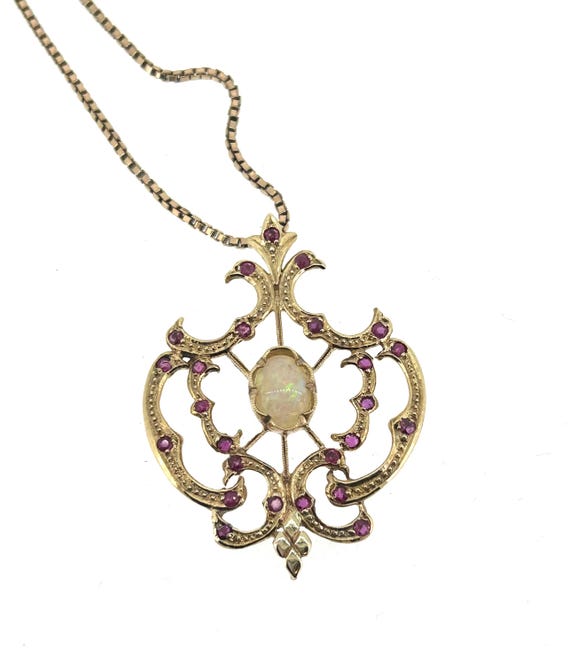 9ct Yellow Gold, Ruby & Opal necklace/pendant/9ct necklace/Jewellery/Opal necklace/Ruby necklace