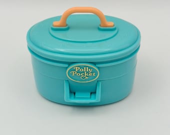 1996 Polly Pocket Summer Villa