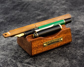 wood fountain pen holder
