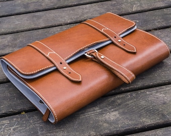 Leather Toiletry / Travel Bag - Brown