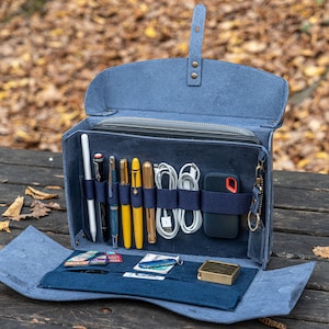 Writer's Medic Bag - Crazy Horse Navy Blue