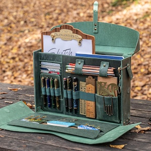 Writer's Medic Bag - XLarge Crazy Horse Forest Green