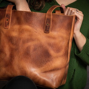 Leather Tote Bag Crazy Horse Tan image 10