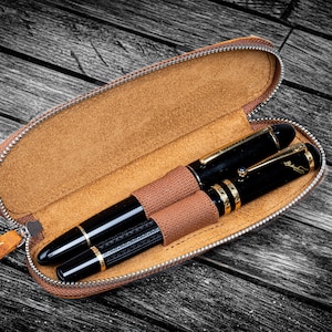 Leather Zippered Duo Slim Pen Case for 2 Pens - Crazy Horse Brown
