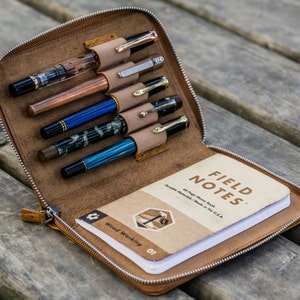 Zippered Leather Pen Case for 5 Pens, Fits Montblanc 146, A6 Notebook – Handmade Travel Organizer Gift – Galen Leather