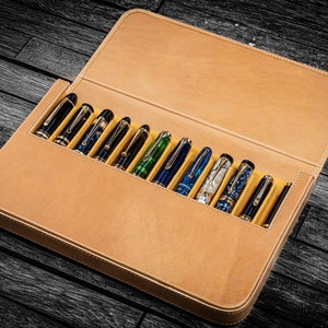 Leather Magnum Opus 12 Slots Hard Pen Case with Removable Pen Tray - Crazy Horse Honey Ochre