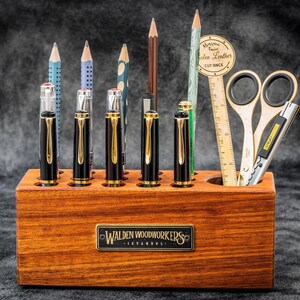Organizador de escritorio de madera - Portalápices - Caoba