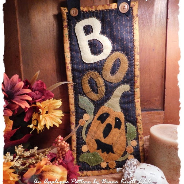 Jack O' Lantern Halloween Wall Hanging Wool Applique Pattern Download by Diane Knott LLC - Suitable for wool and fusible cotton