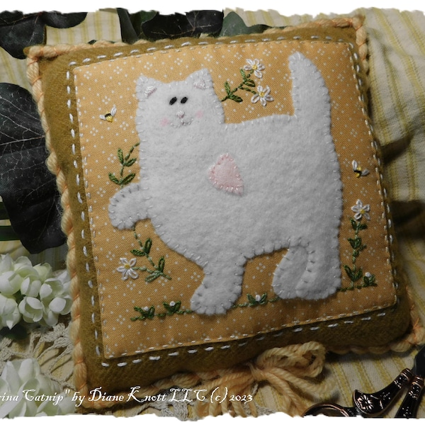 Wool Applique/Embroidery Pattern Download by Diane Knott LLC - Mini Pillow or Bowl Filler Kitty for Spring