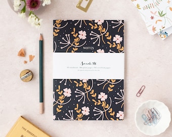 Notitieboekje met bloemmotief | notitieboekje met blanco of gelinieerde pagina | A5 softcover / perfecte gebonden