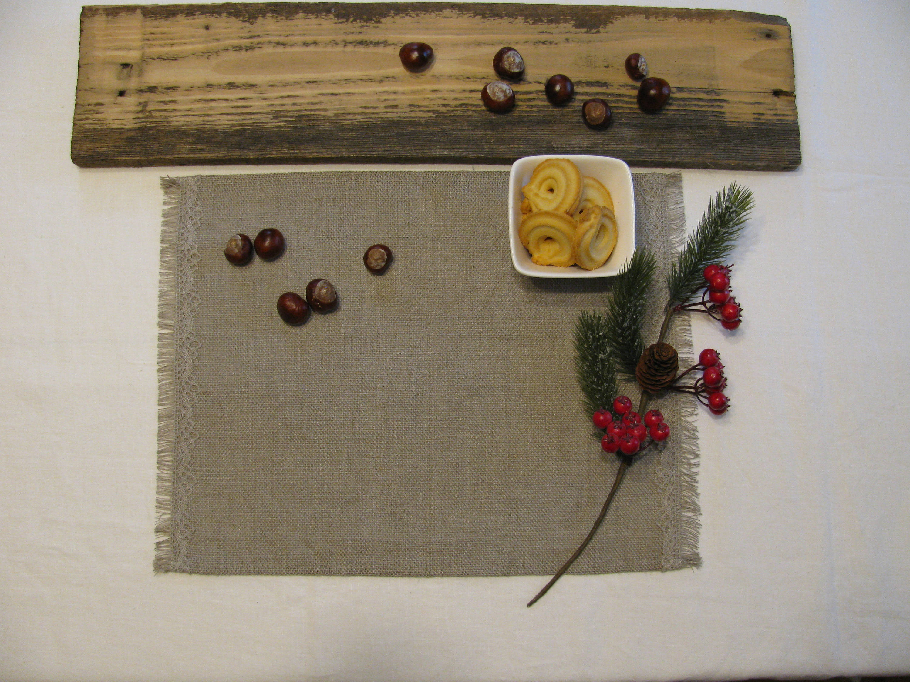 Parol natural placemat main image 1