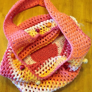 Handmade Crochet Market Bag Peach Shoulder Bag Boho Spring Tote Beaded Fashion Bag Reusable Beach Bag