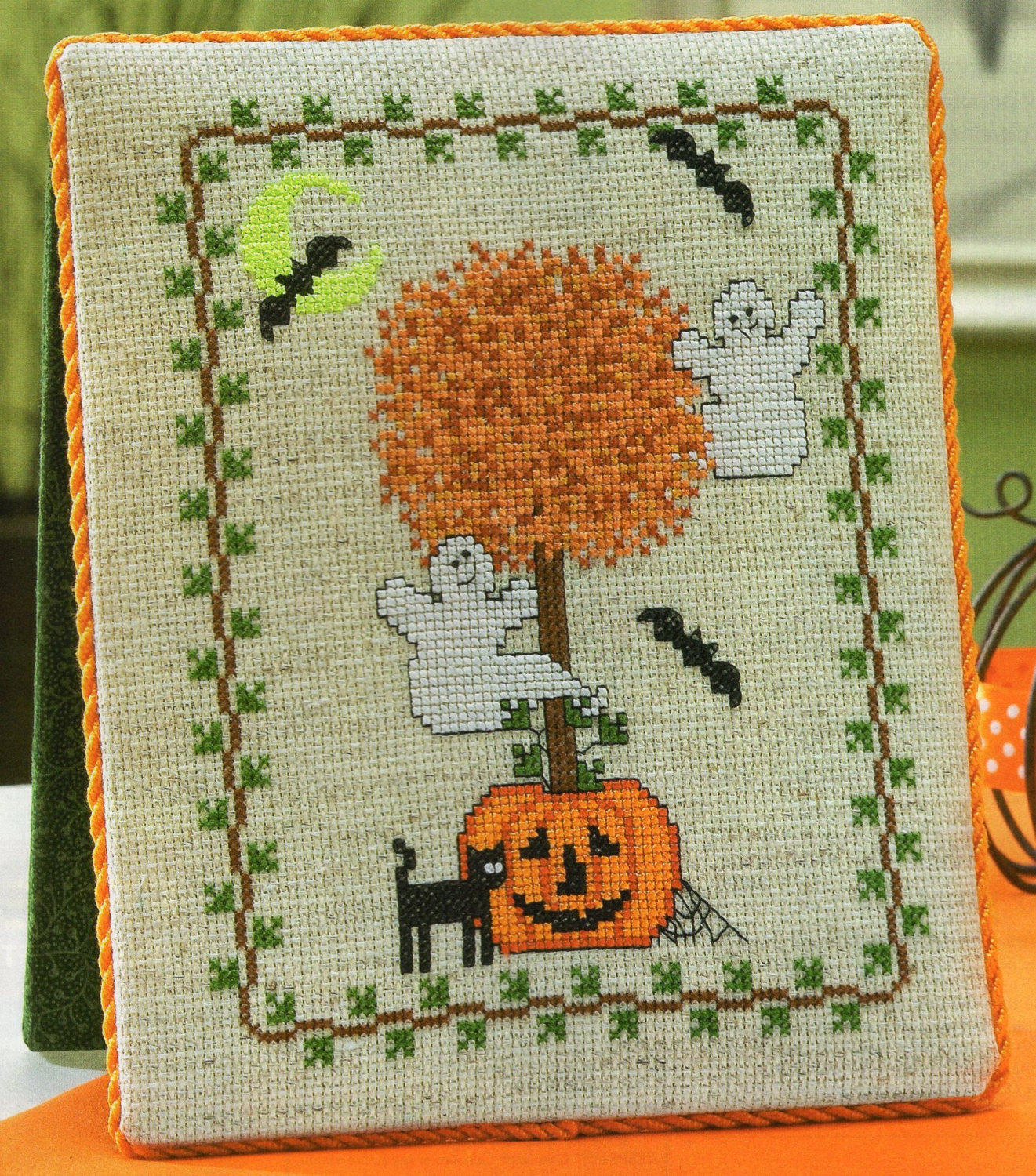 HALLOWEEN TOPIARY Pumpkin & Ghost Cross Stitch Chart Pattern