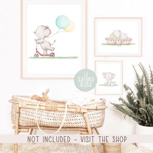 Pode incluir: Tr&ecirc;s ilustra&ccedil;&otilde;es de aquarela de elefantes em um ambiente de creche. A primeira imagem mostra um elefante andando de scooter com dois bal&otilde;es. A segunda imagem mostra um elefante dormindo em uma cesta. A terceira imagem mostra um elefante sentado no ch&atilde;o. O texto "la sardina rosa" &eacute; vis&iacute;vel na imagem.