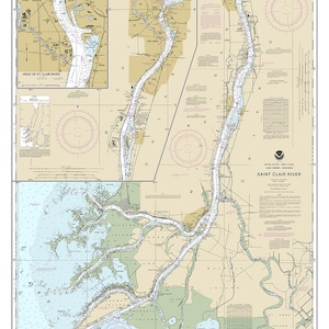 Peut inclure: Une carte nautique de la rivière Saint-Clair au Michigan, montrant le cours de la rivière, les îles et les profondeurs. La carte est divisée en sections, chaque section montrant une partie différente de la rivière. La carte comprend également une légende et une échelle.