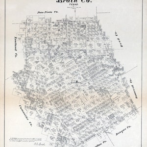 Puede incluir: Un mapa en blanco y negro del condado de Erath, Texas, que muestra los límites del condado, las carreteras y las ciudades. El mapa está fechado en 1875 y tiene el título "Erath Co. Texas."