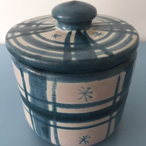 Stunning Little Hand Painted Studio Pottery Lidded Sugar or Jam Pot with Starburst and Chequer Surface Design, Blue on White, Mid Century