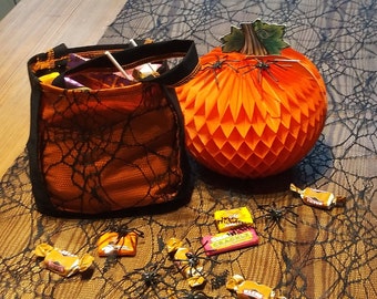 Halloween cobweb treat bag