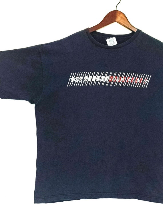 Vintage Tommy Hilfiger logo distressed t-shirt //… - image 2