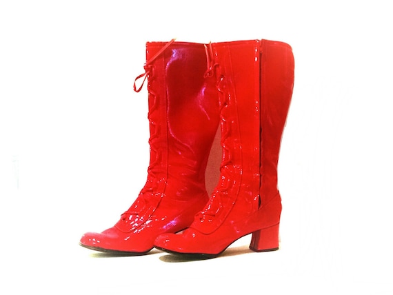 Vintage red faux leather 1960s go go platform glo