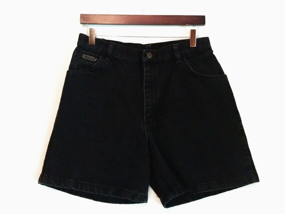Vintage 1990s Wrangler black mom jeans denim short