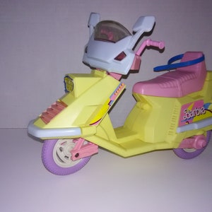 Barbie Doll 1989 3-Wheel Action Scooter - Missing some stickers