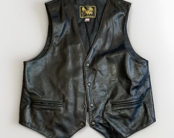 Chaleco de cuero fabricado en EE. UU. Danvers, Massachusetts, negro, para motociclistas, talla grande, con broches.