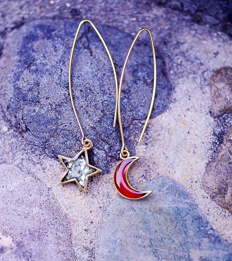 Moon and Star Earrings Abalone shell Leaf Wire Earrings Crescent moon Mismatch earrings Red moon Asymmetrical earrings