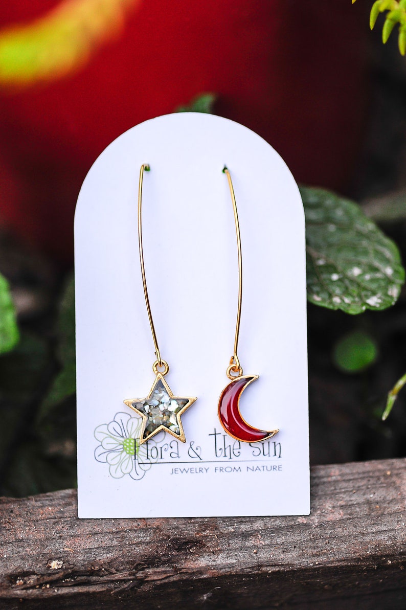 Moon and Star Earrings Abalone shell Leaf Wire Earrings Crescent moon Mismatch earrings Red moon Asymmetrical earrings