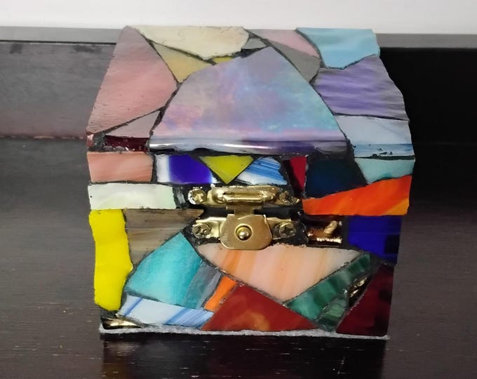 Mosaic Multi-Colored Stained and Art Glass Jewelry, Trinket, Keepsake Hinged, Ring Box