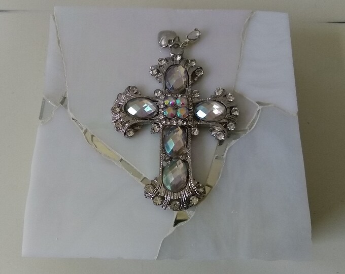 White Mosaic Stained Glass and Mirror Large Jewelry, Keepsake, Trinket, Rosary Box With a Silver Plated, Cut Glass, and Rhinestone Cross