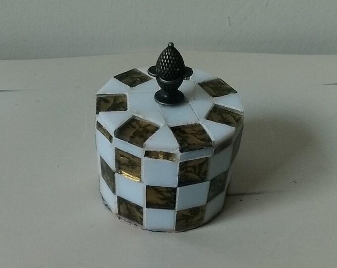 Gold Van Gogh Tile and White Stained Glass Tile Checkered/Checkerboard Round Jewelry, Trinket, Keepsake, Ring Box With a Bronze Metal Handle
