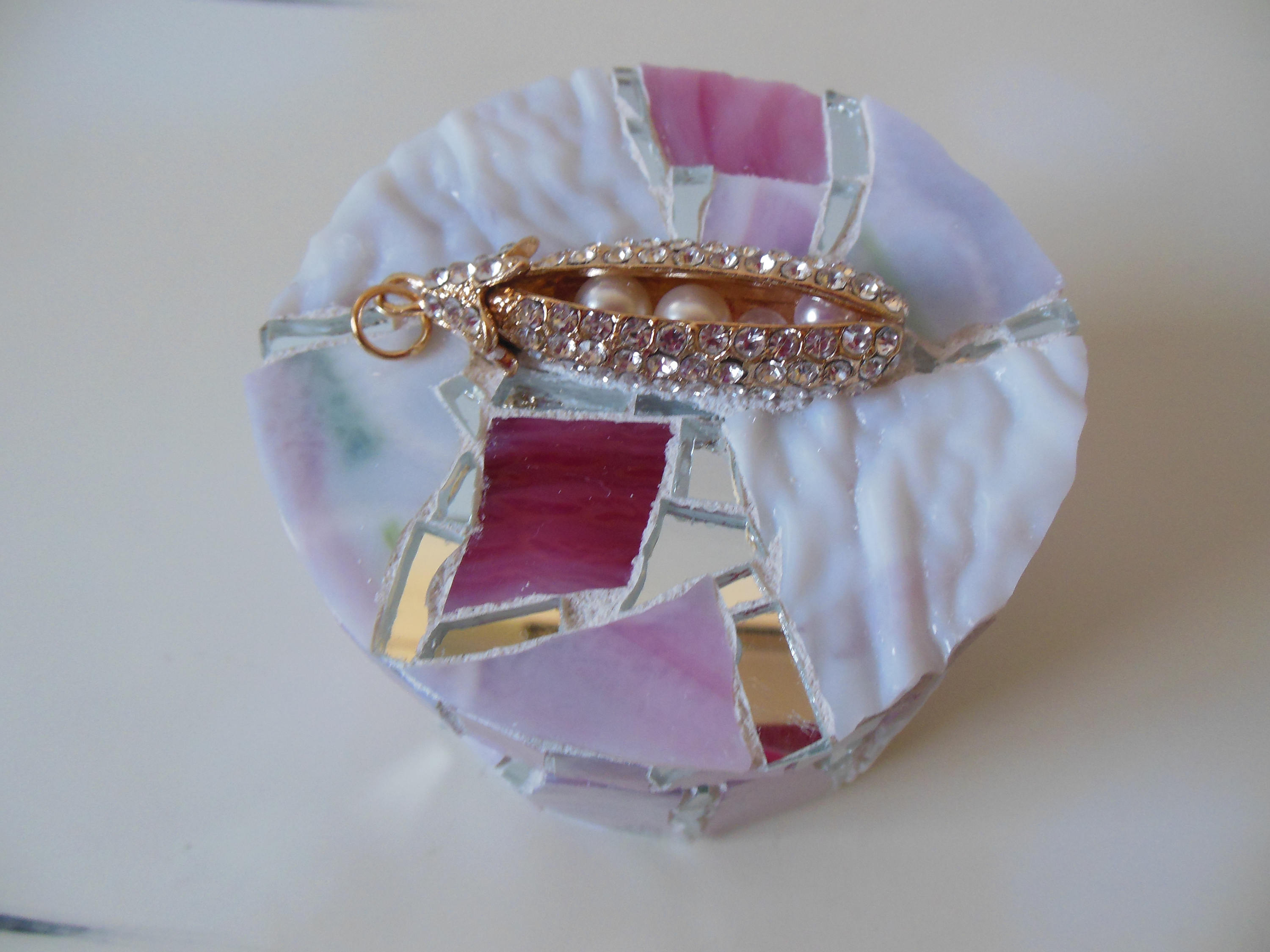 Round Multi Pink Stained Glass and Mirror Trinket, Baby, Mother to be