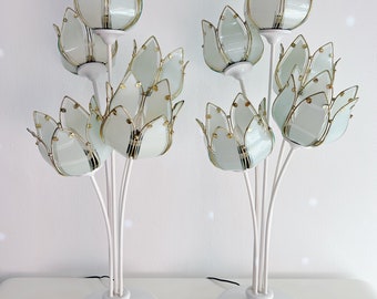 White Lotus Table Lamp ** ONE LEFT