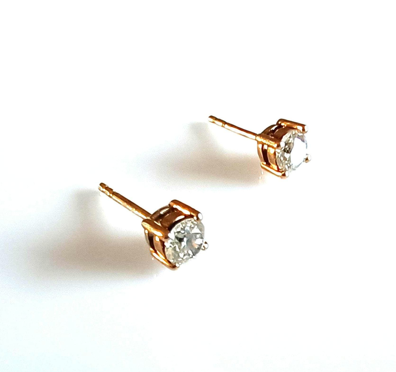 Champagne pale earth mined natural diamond earrings 0.6tcw 14k gold