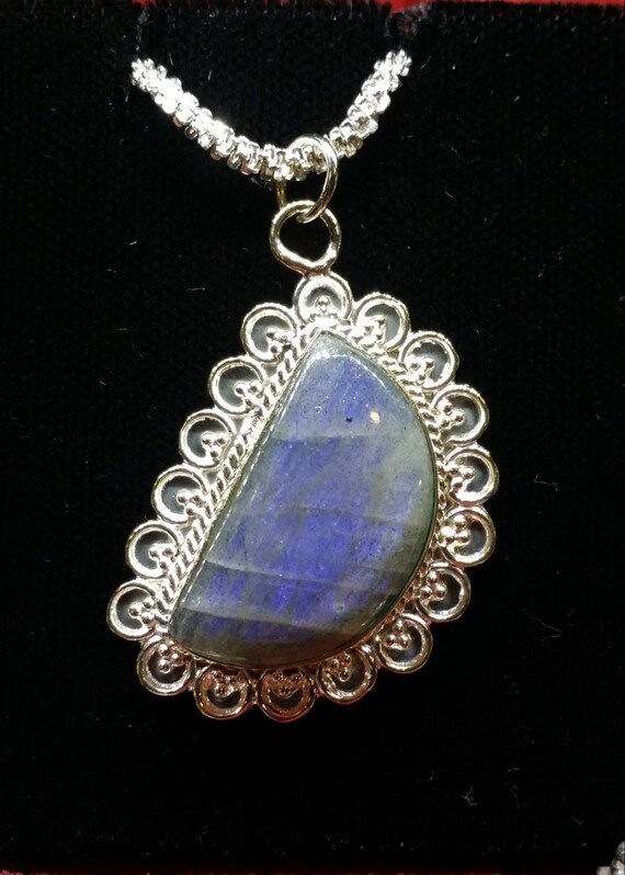 Vintage Sterling Silver Labradorite Necklace on St