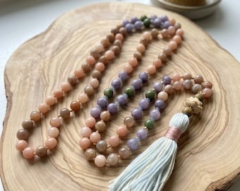 Pastel Healing Mala Halskette | Pfirsich Mondstein, Jade| 108 Perlen Meditation Mala | Weiche Energie Gebetskette