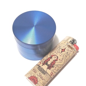 Blue Grinder/Medium Grinder/Blue Grinders/50mm Grinder/Spice Grinder/Blue Kitchen Grinder Tool/Cigarette Rolling Tool/Blue Herb Grinder
