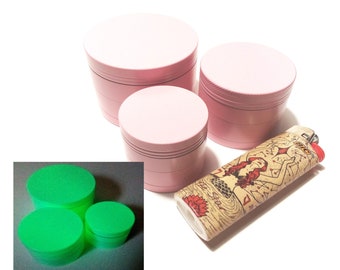 Pink Grinder/Glow In The Dark Grinder/Herb Grinder/Spice Grinder/Cigarette Rolling Tool/Pink Crusher/Pink Kitchen Tools/Kitchen Grinder