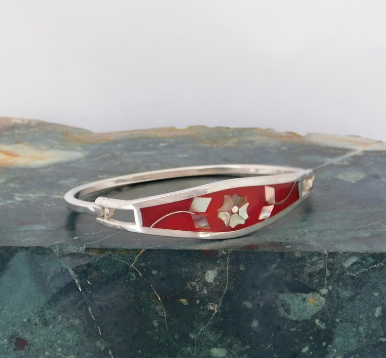 Mexican Abalone Bracelet Alpaca Silver Vintage Red Enamel 6-78 Shell Inlay H21