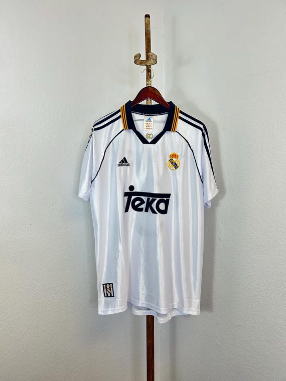 レアルマドリード　1999/2000 復刻　ホーム　UK Mサイズ 新品】レアルマドリード ユニフォーム 99/00復刻 ホーム Mサイズ