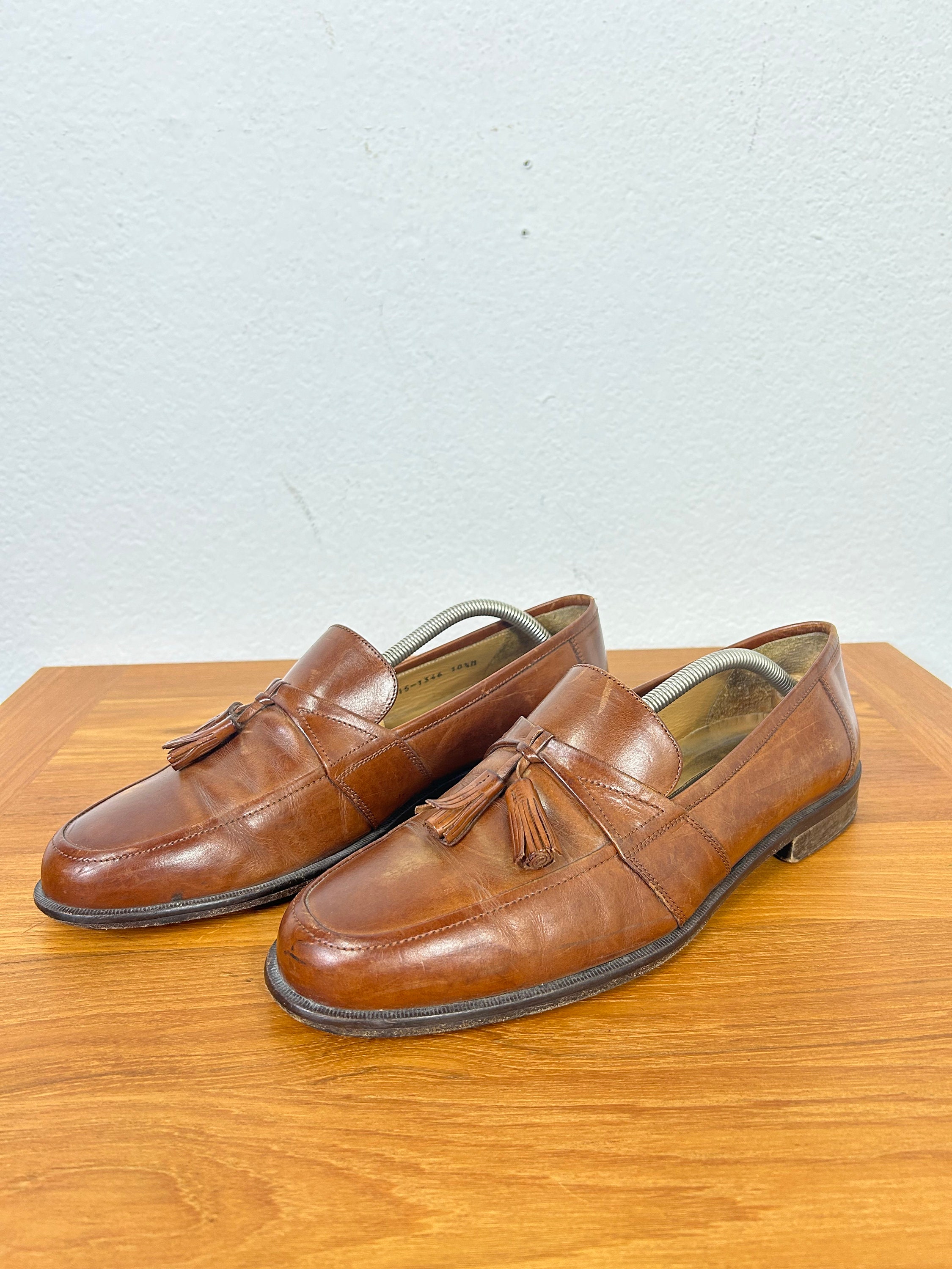 Johnston&Murphysize 9.5. Italian Leather Johnston Murphy Handcrafted Italy Black Leather Oxford  main image 4