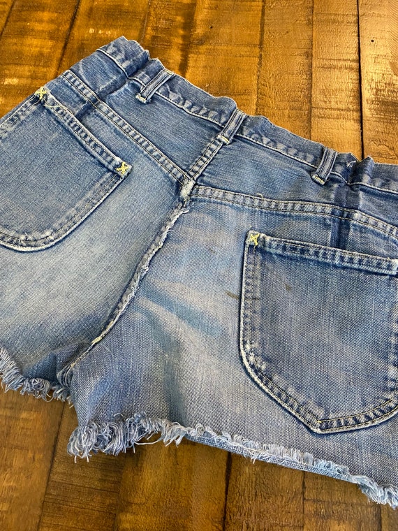 70s vintage Lee cut off denim shorts jeans short … - image 3