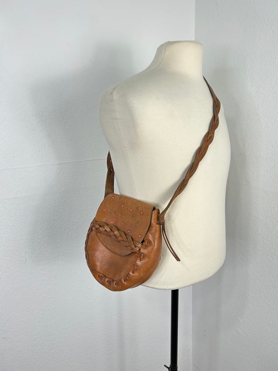 70s vintage leather flowered print shoulder hand … - image 2