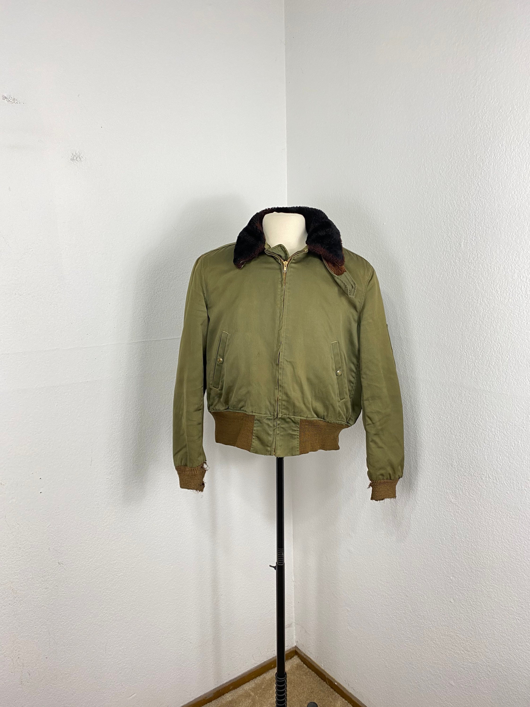 B 15 Flight Jacket In Original Ww2 Collectible Us Uniforms