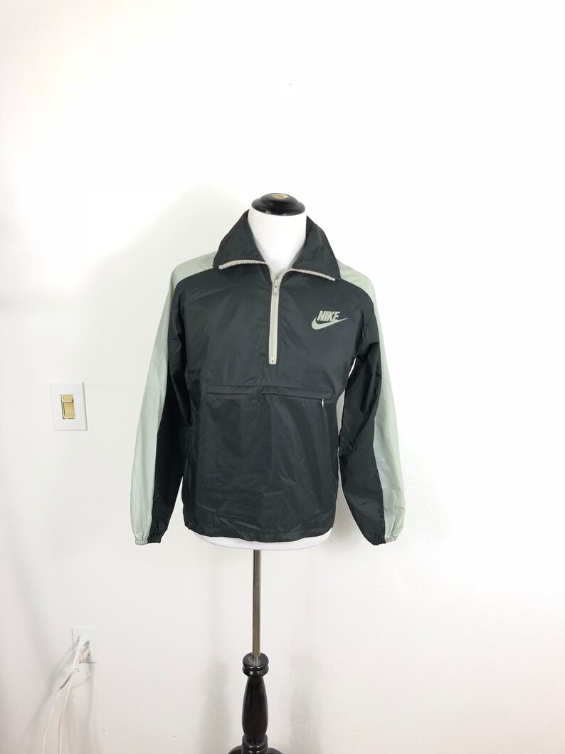 nike rain pullover