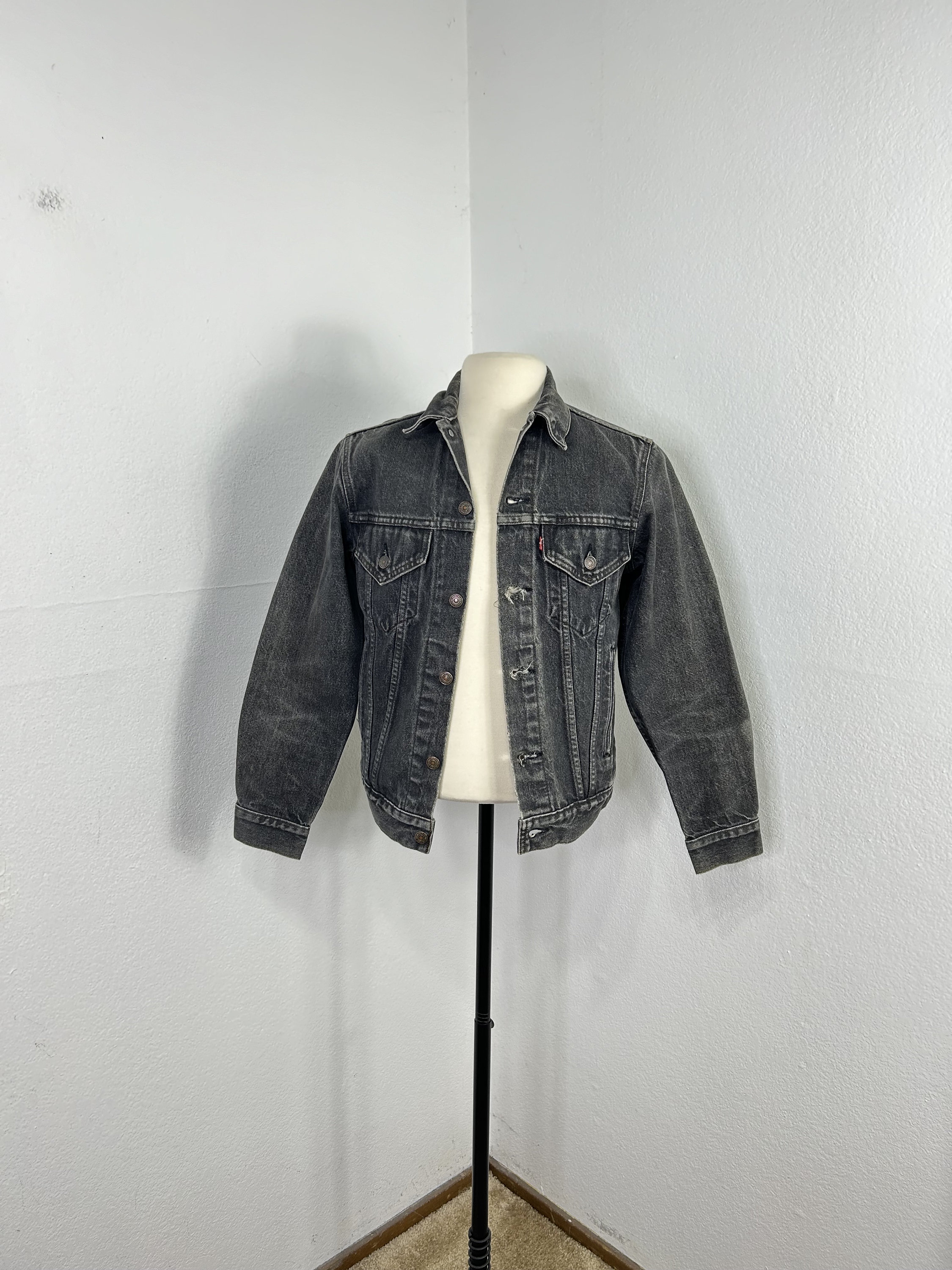 Vintage black levis jacket top