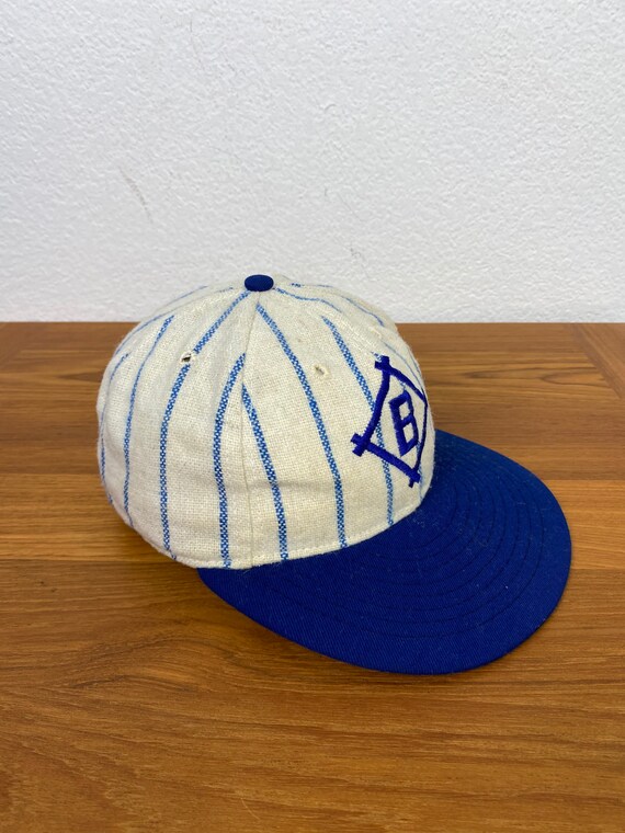 Vintage MLB Striped Wool Baseball Cap 