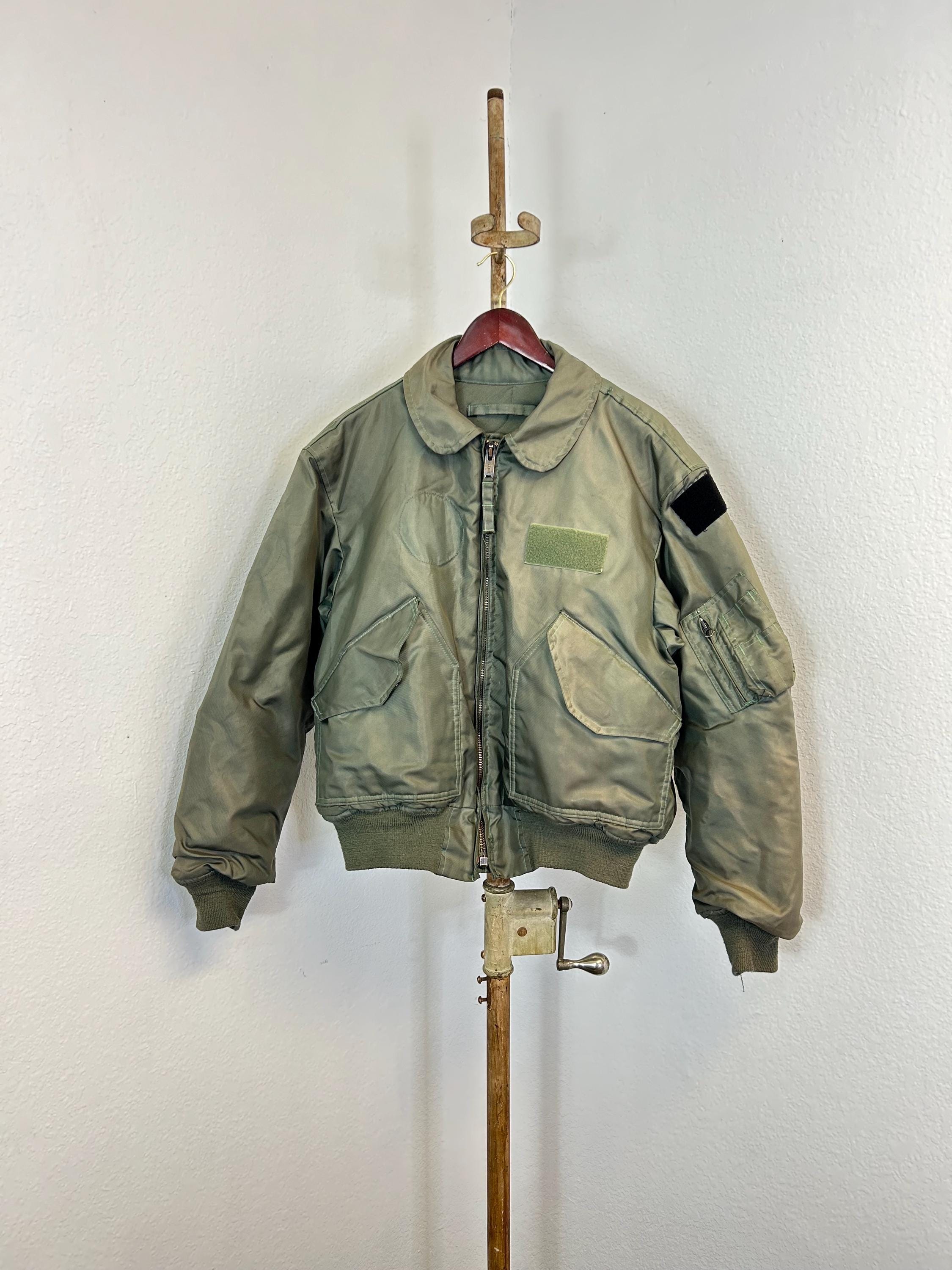 ジャケット・アウター 80s US ARMY CWU-45/P flight jacket Vintage 80s Green CWU-45/P Flyers XL (52) U.S. Military